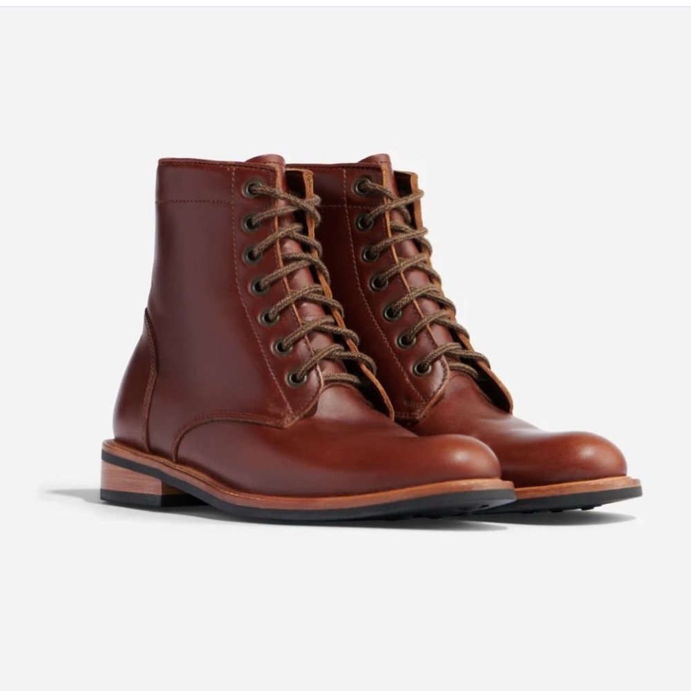 Nisolo Amalia All-Weather Boots Sz 9